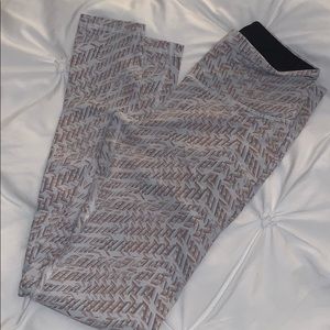 Victoria Sport leggings